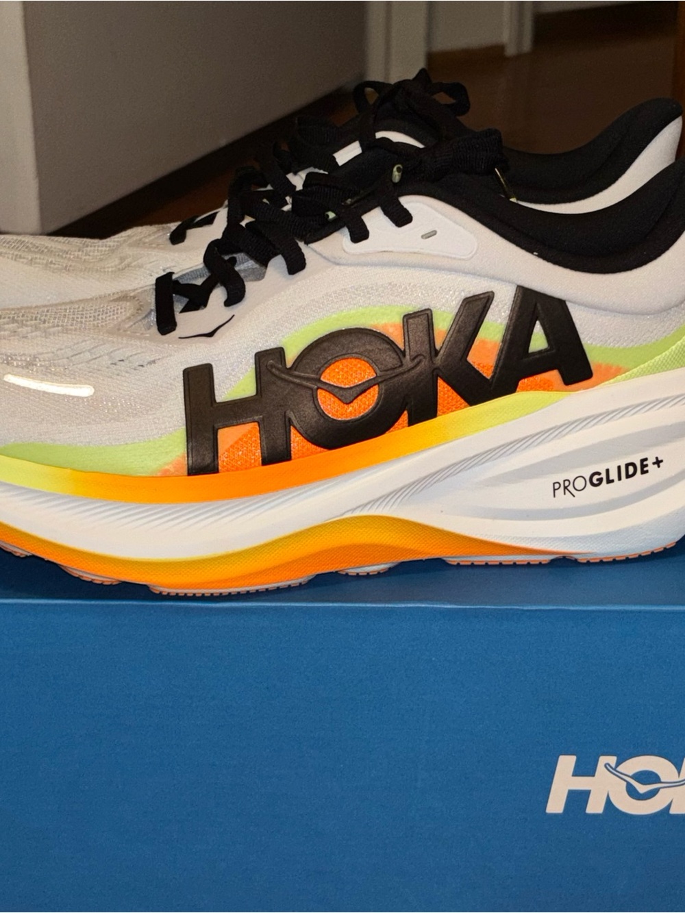Hoka Clifton Pro Men’s Size 9